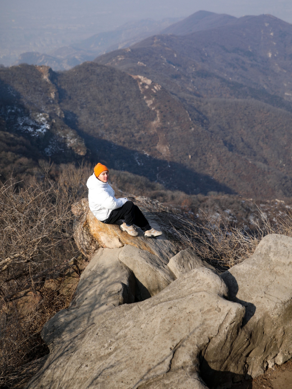 花果山男士背影图片