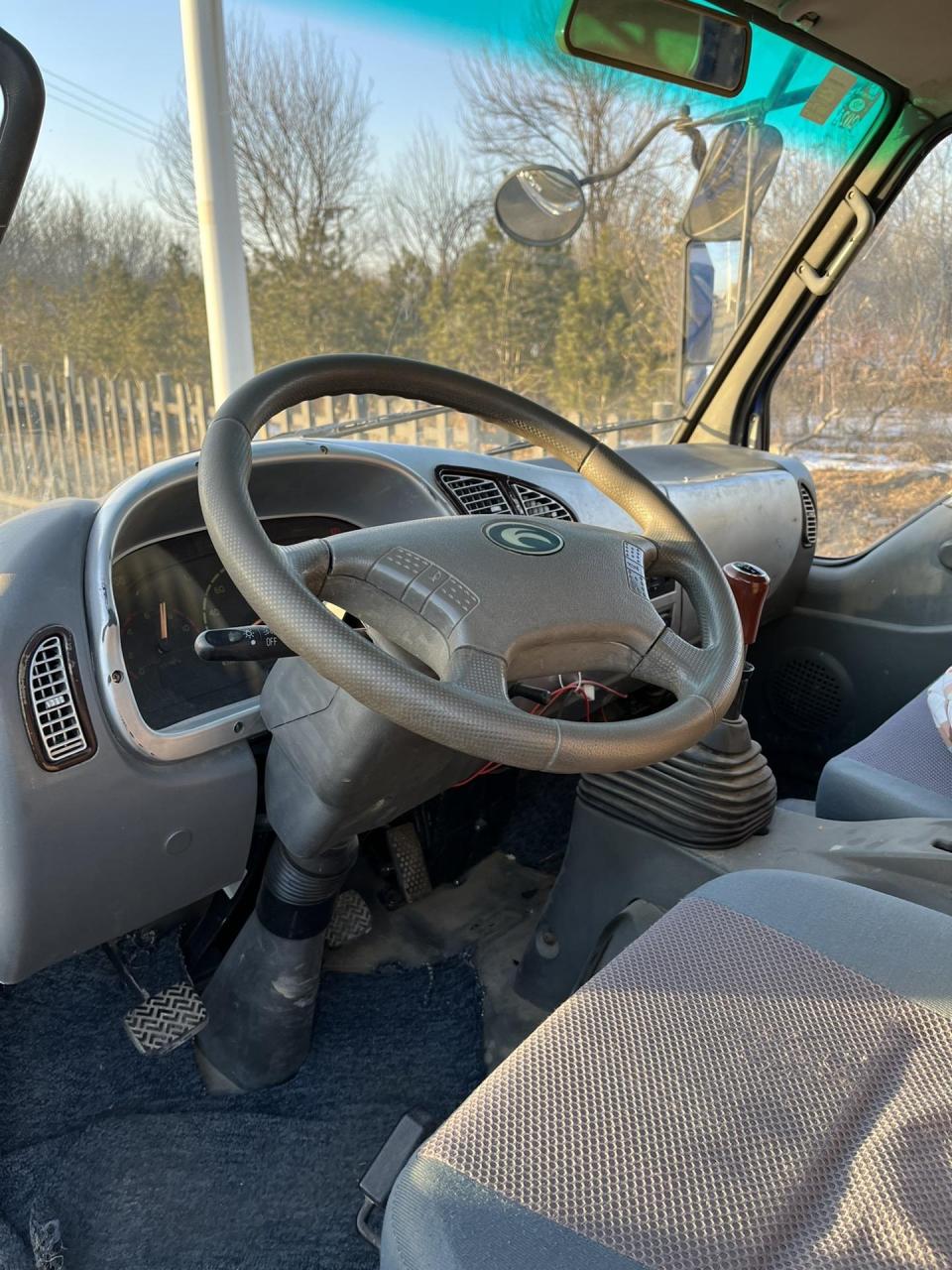 时代金刚716自卸车.北京小交通,高配置,助力断气刹高低速