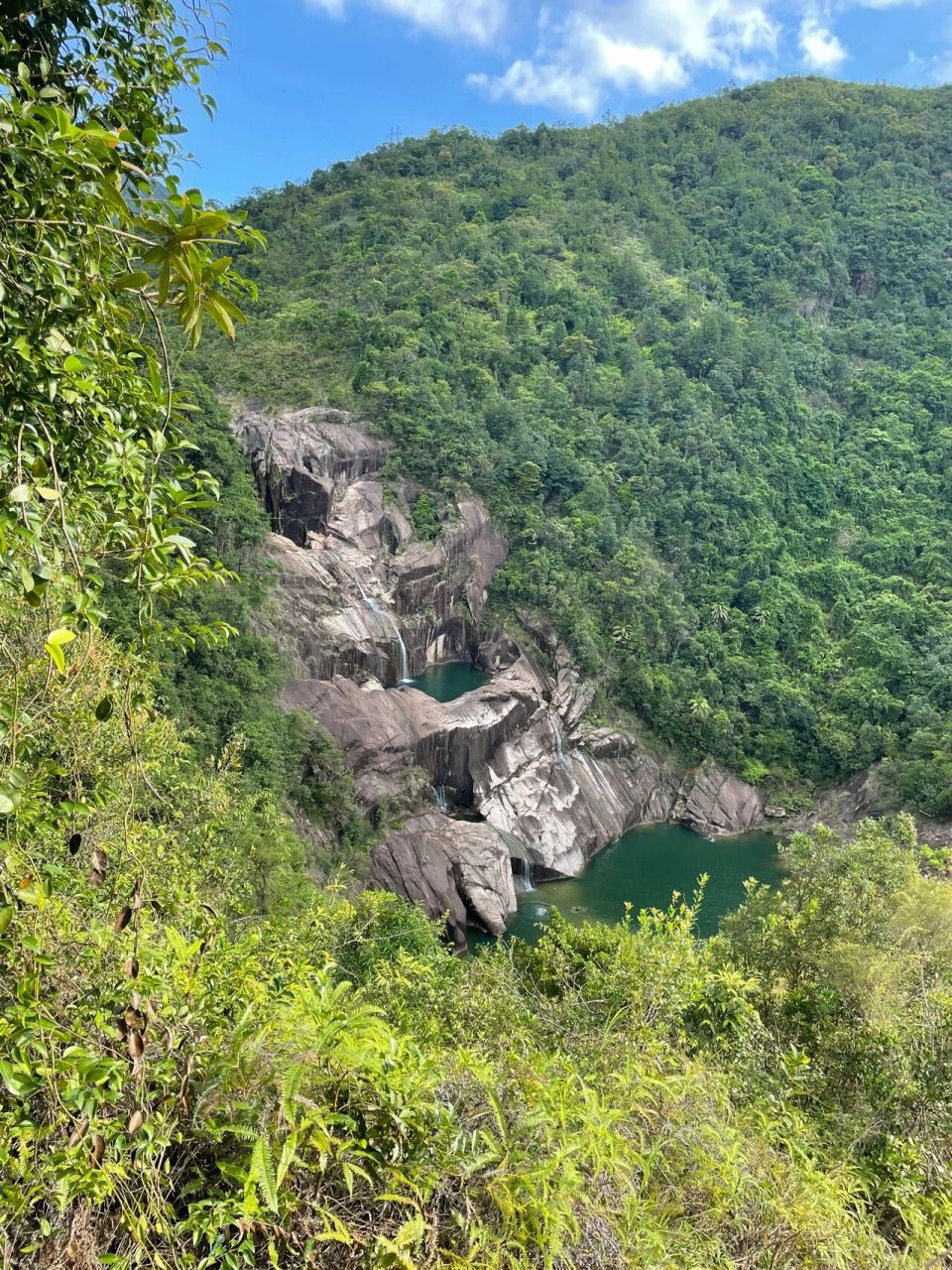 阳春潭水景点图片