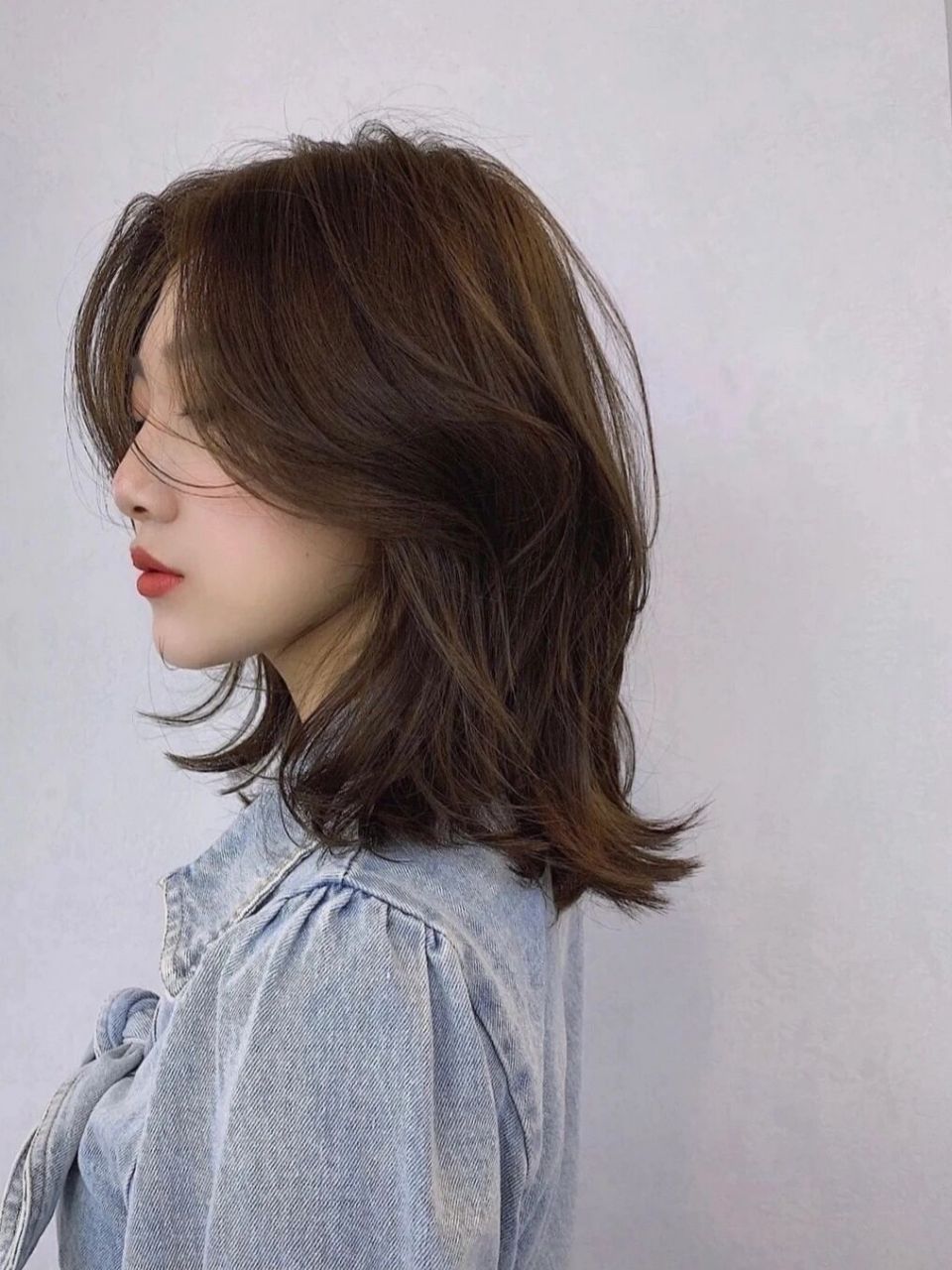 韩版烫发中发女生图片图片
