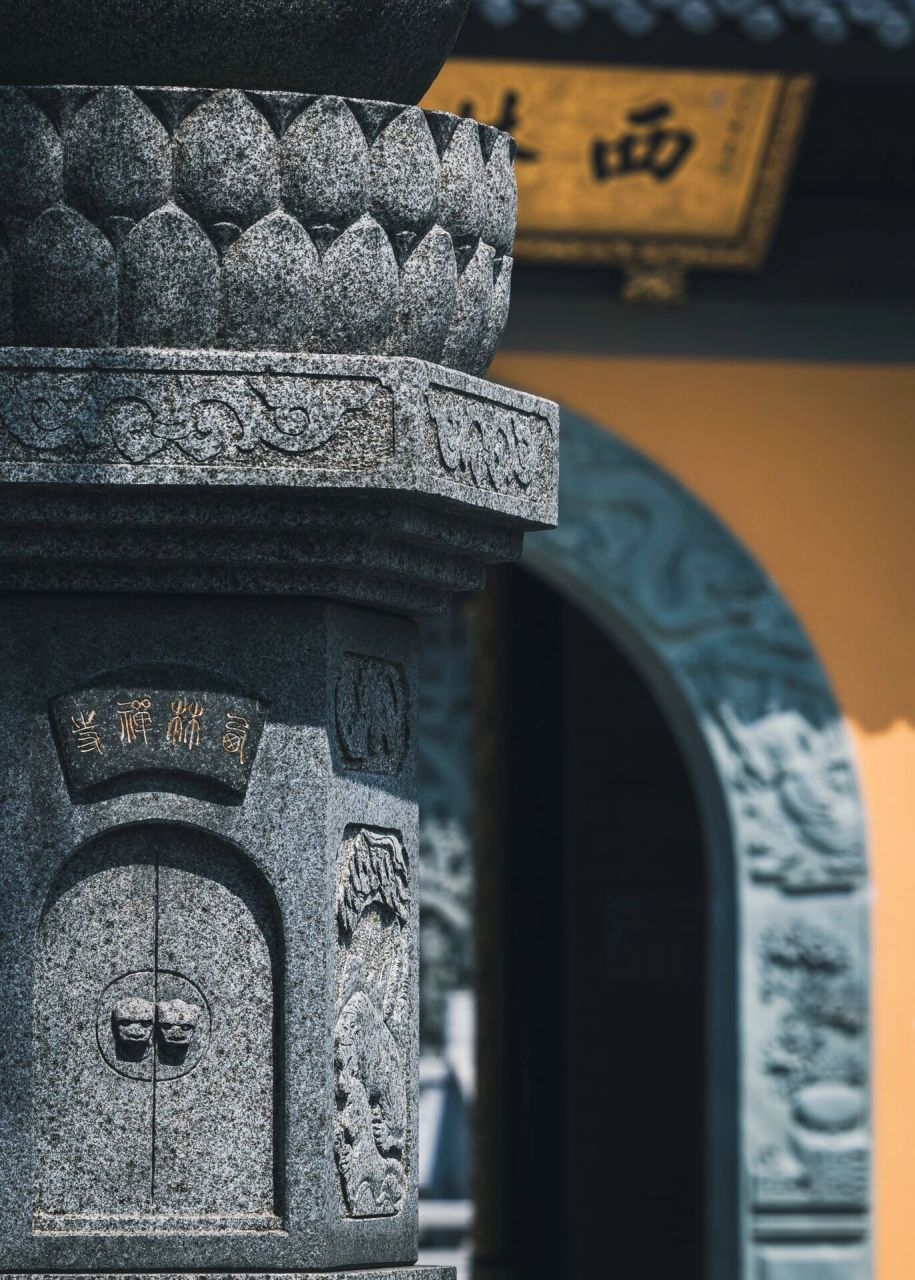 带着相机去祈福丨西林禅寺   07交通方便,就像打开了一扇时空之门.