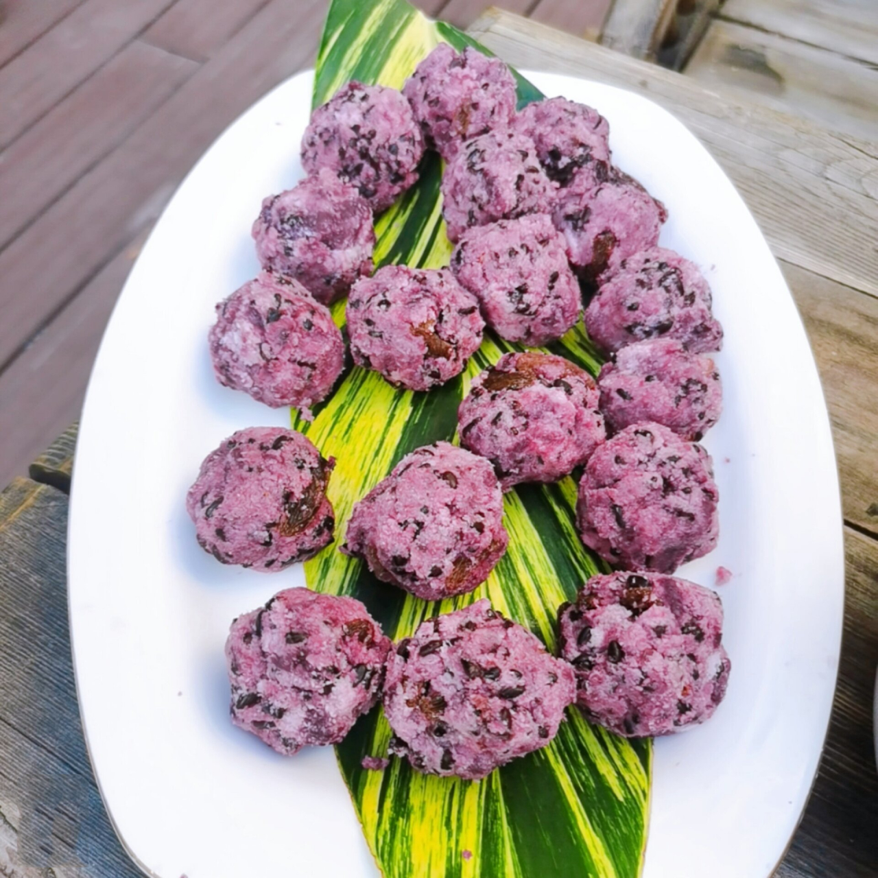 海南"血通菜"之蒜泥香油血通菜 血通菜,野菜中的贵族,神秘而稀少的