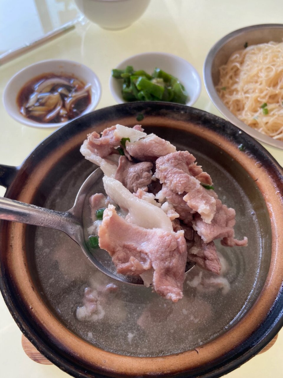 我真的好爱紫金八刀汤啊～ 早餐首选八刀汤,是不是他们用的猪肉不一样