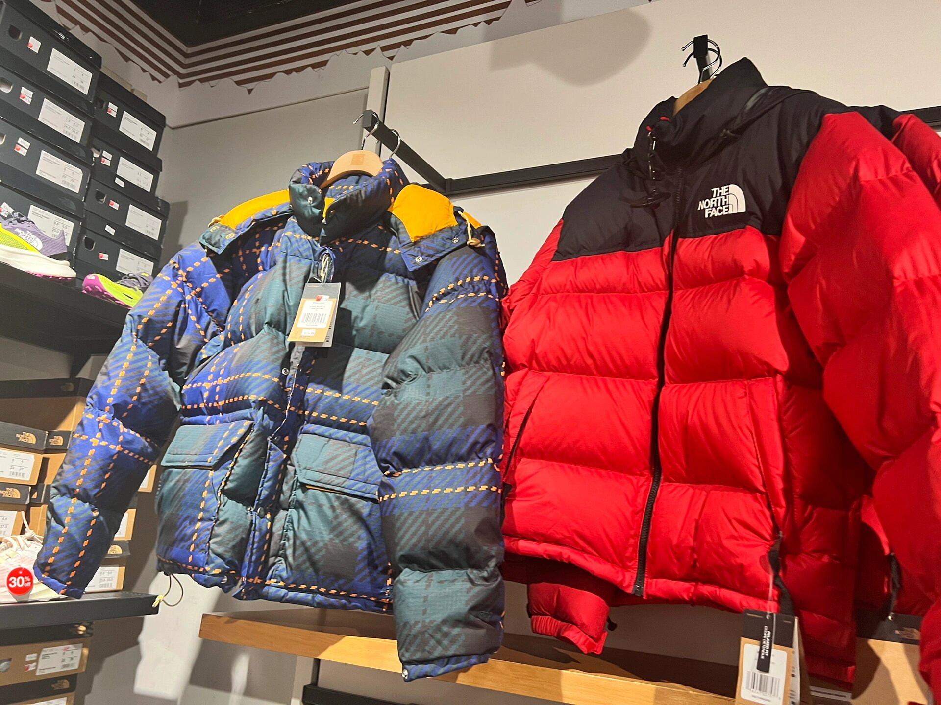 north face 羽绒服便宜代购 原来新加坡9492北面羽绒服比国内专柜