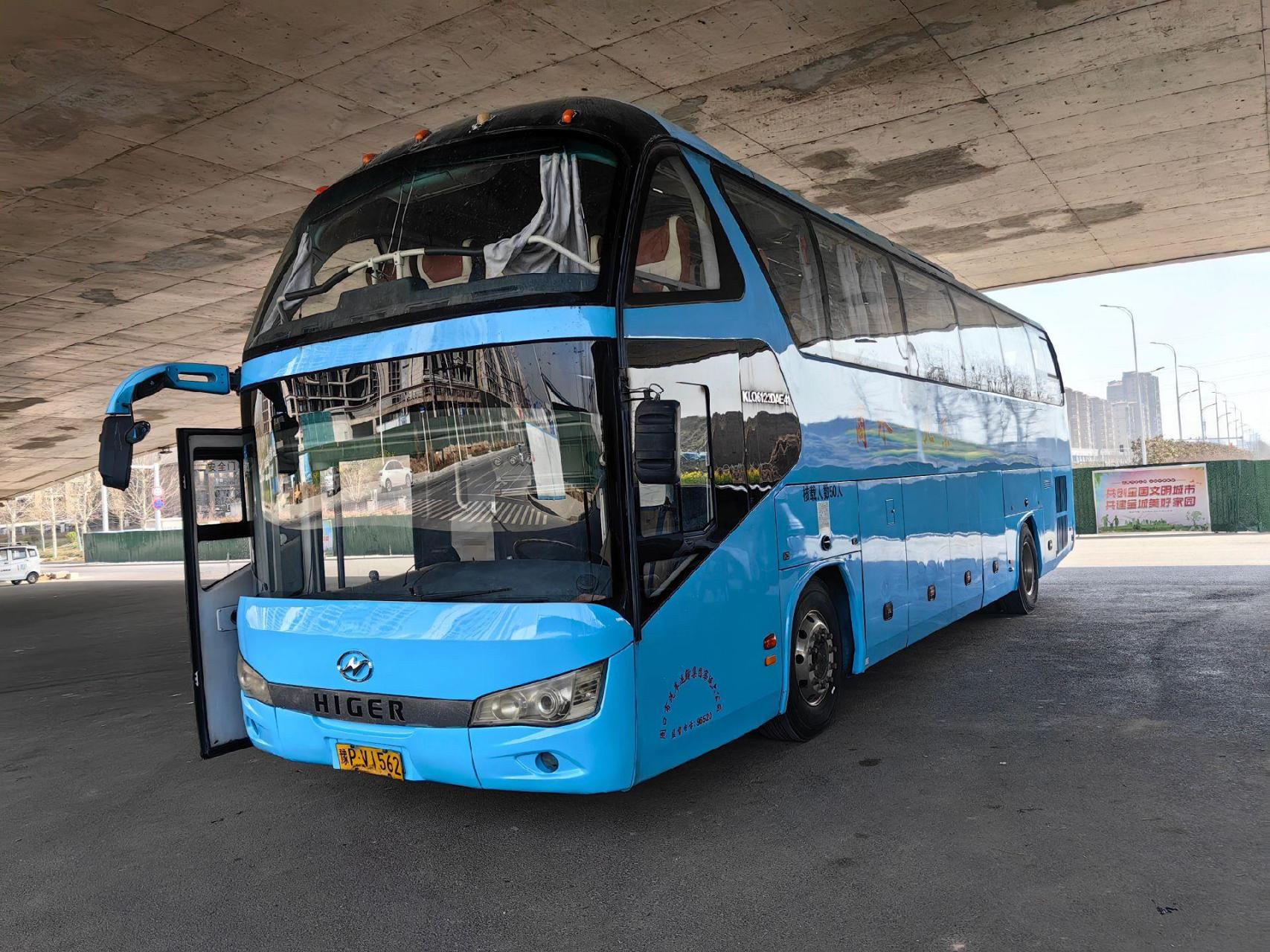 14年10月金龙海格6122,旅游客运,50座,随时提档