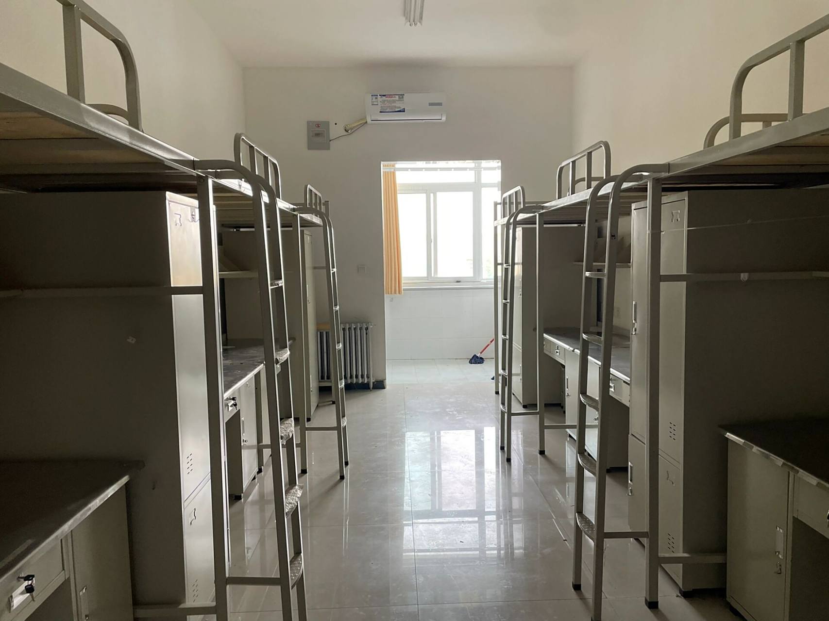 安阳工学院宿舍 好几天没有看小红书了,一打开吓一跳,原来是到了报