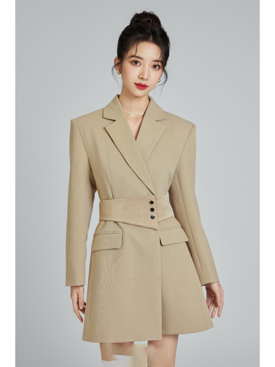 海马体职业形象照上新|解锁女性职场力99 一张得体精致的职业形象照