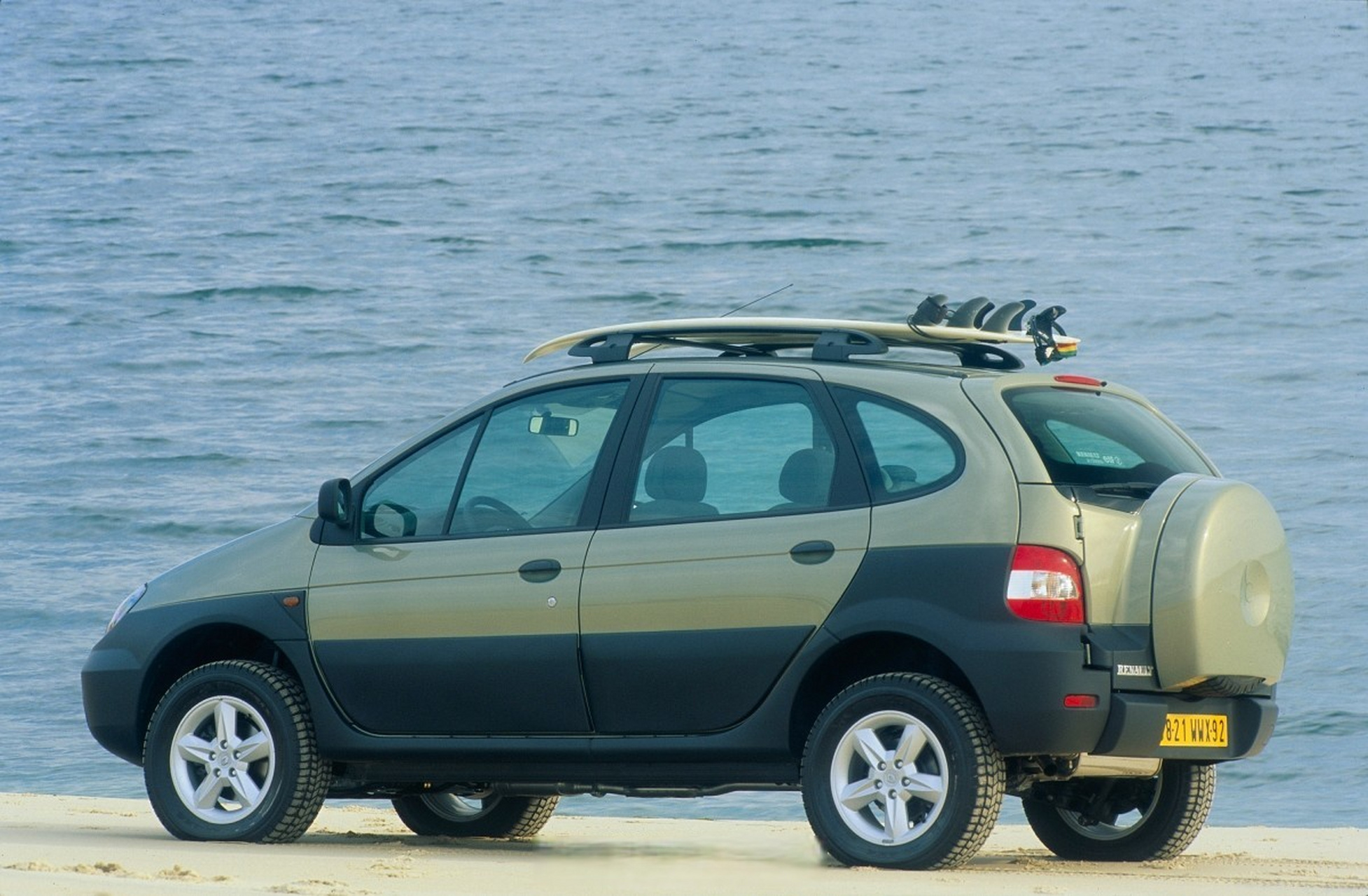 2000-03款雷诺风景rx4.