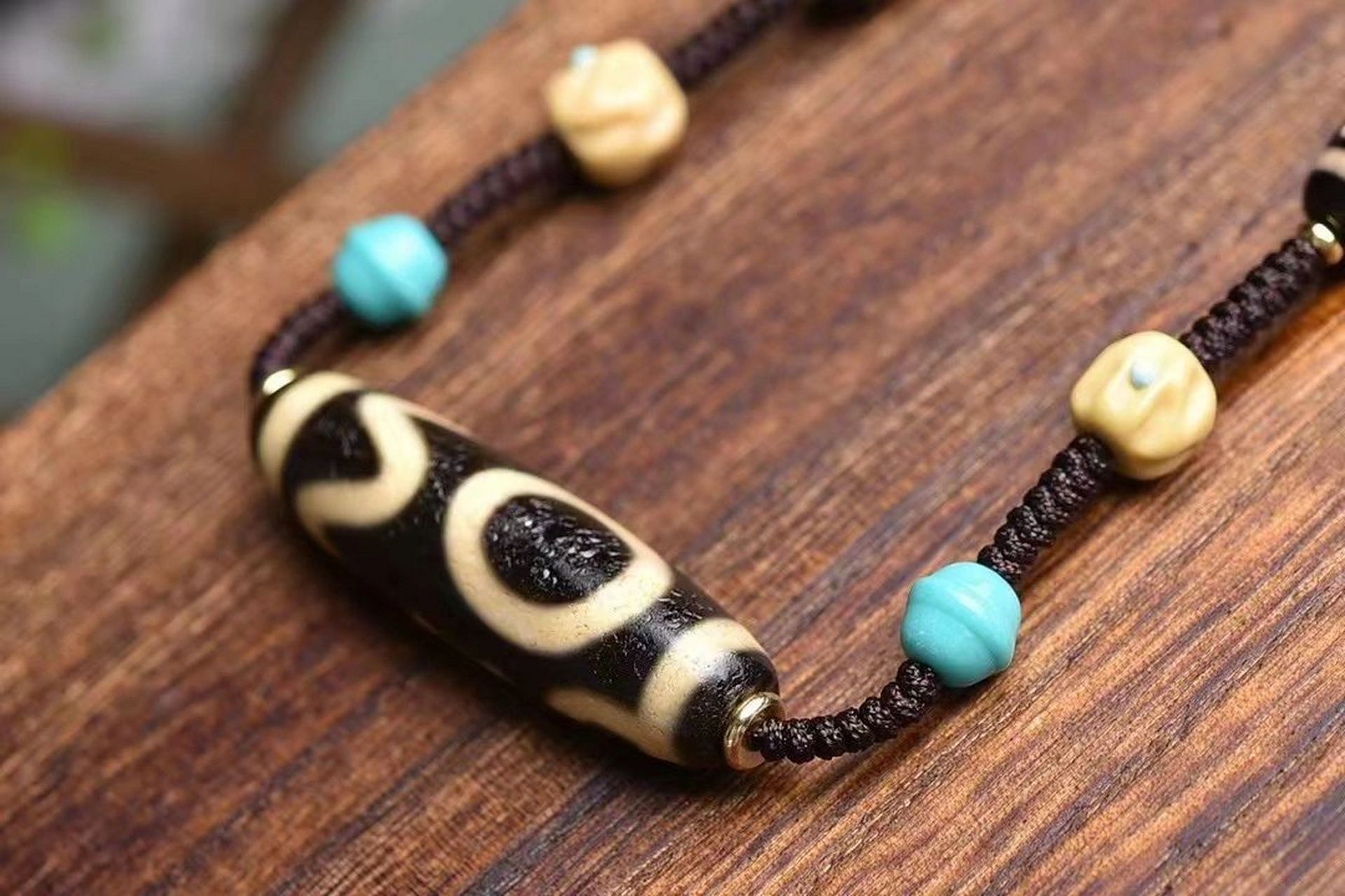 息增怀诛天珠  极品天珠,寓意不非凡,集所有天珠寓意于一身,(o)息