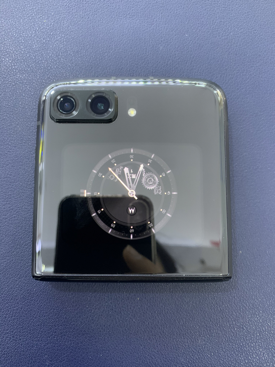 1616摩托罗拉moto razr 2022 无缝准镜面折叠 内外大双屏 全新