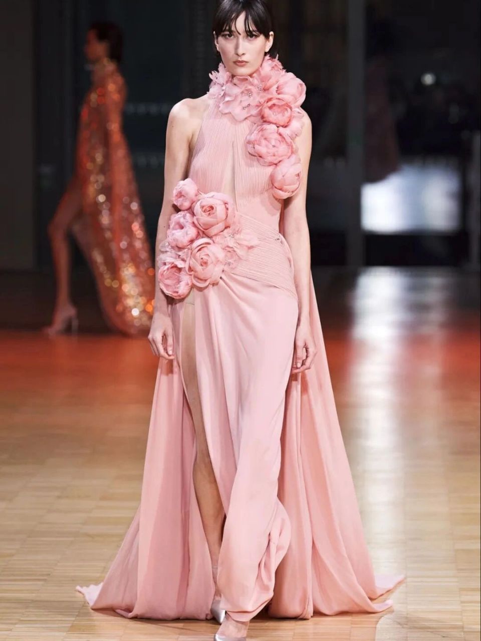 elie saab 2022 春季高级定制时装秀 elie saab 2022