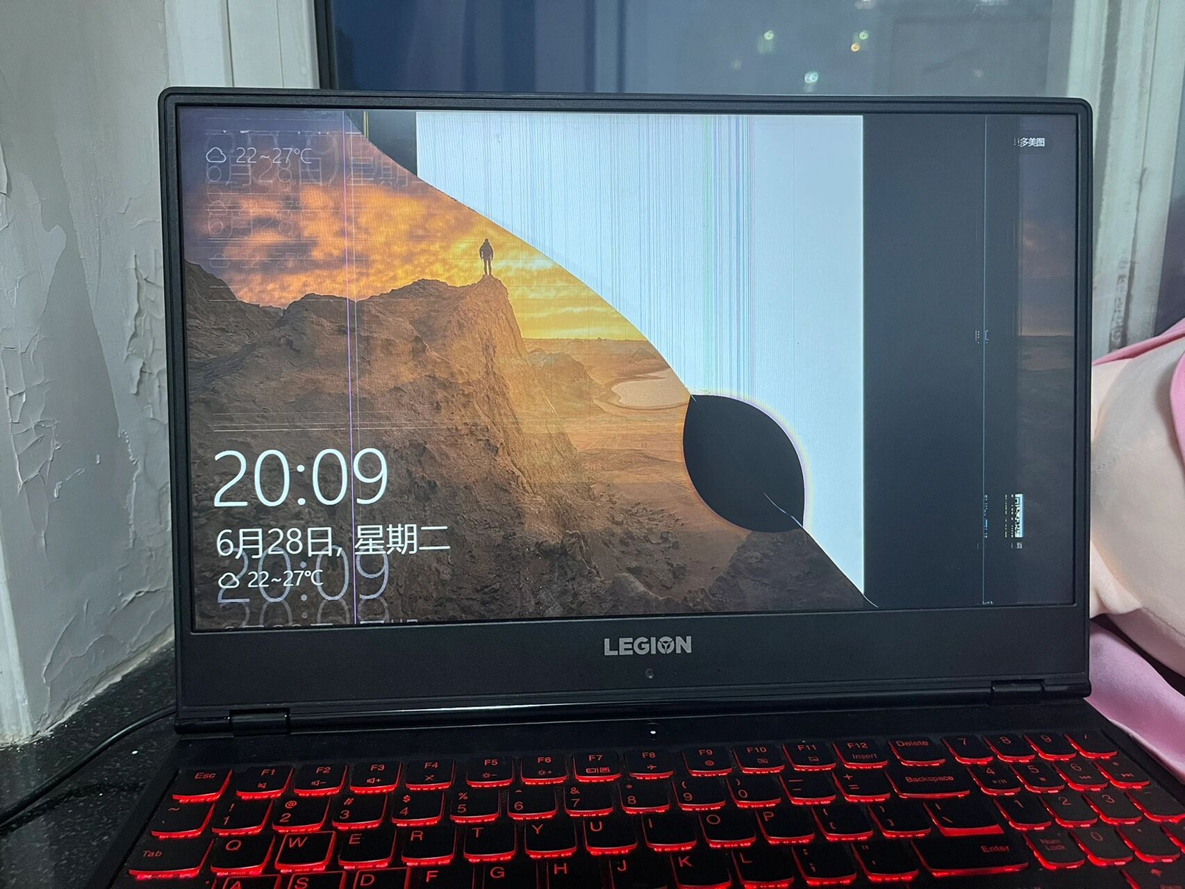 联想拯救者y7000换屏多少钱98
