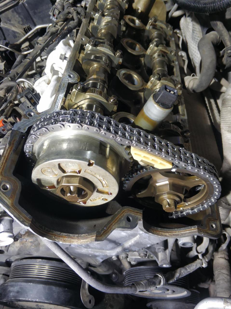 保时捷帕拉梅拉4.8更换正时套装,帕拉梅拉更换正时套装,解决故障灯亮