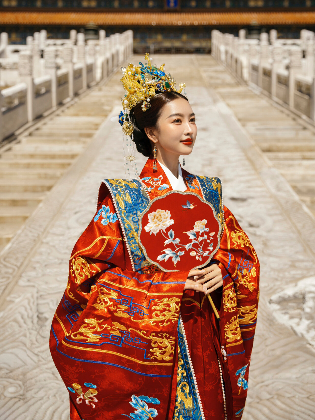 父母强烈推荐的故宫婚纱照75明制汉服真的美 96地点:北京故宫