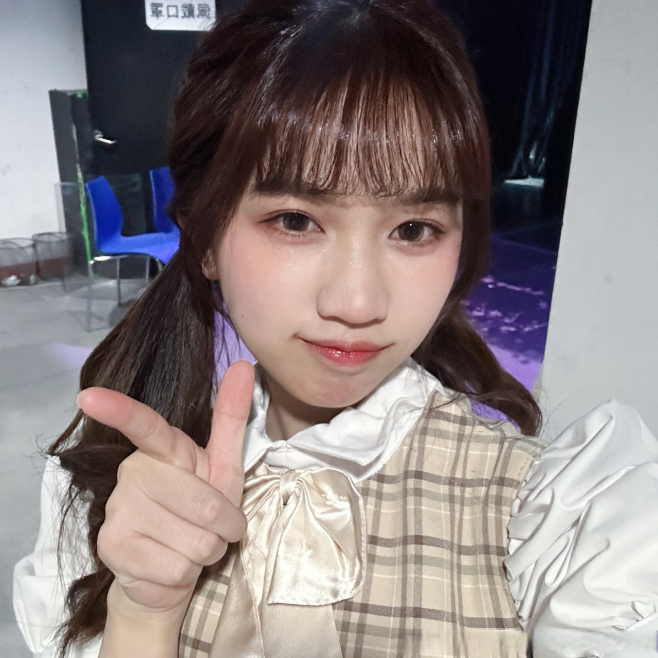 闪耀做自我#     被夸夸了的可爱低双马尾~ biubiubiu 快乐加倍!