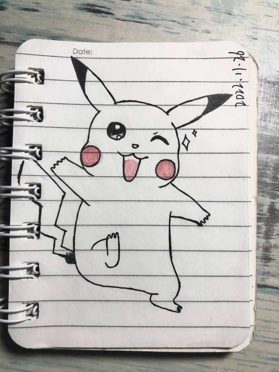 简笔画 9999画个皮卡丘,没有黄色铅笔来上色 	 给小本子添点动画