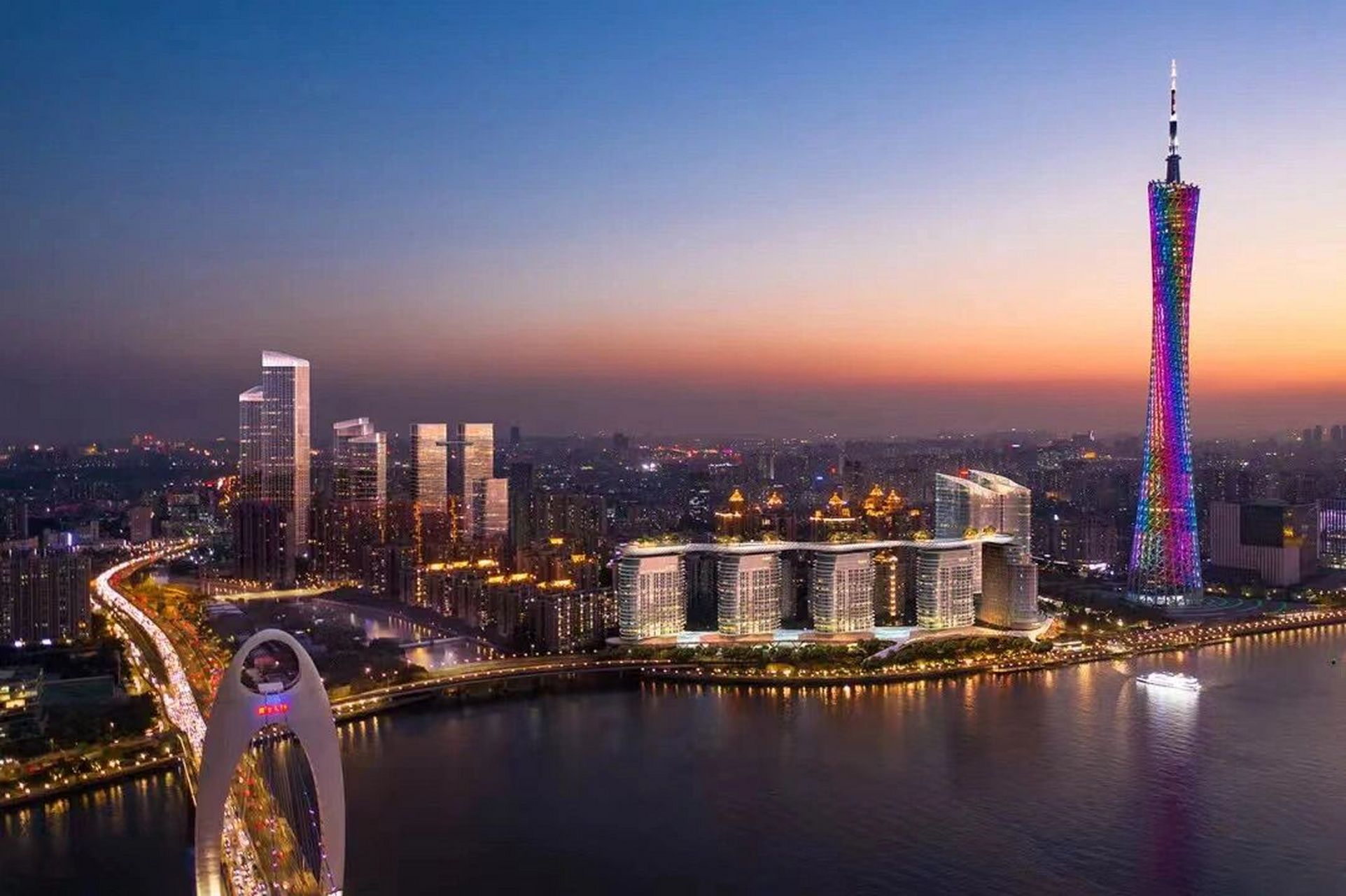 关于这个小区实在有太多传说,之所以有这等热度,离不开珠江帝景的绝佳