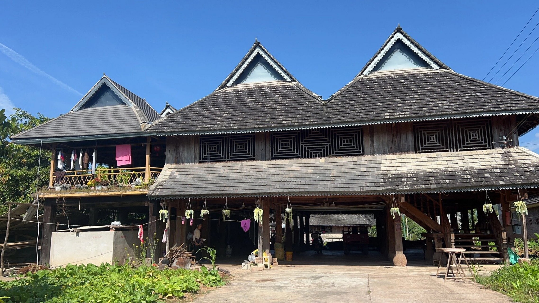 整董镇半日游 突发其想,早上十点驱车两小时来到江城特色古镇——整董