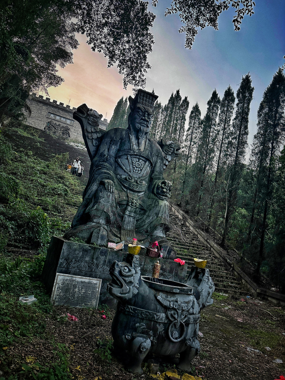 我愿把这里称为丰都鬼城最大的遗憾  1:丰都鬼城的门票现在85一张,时