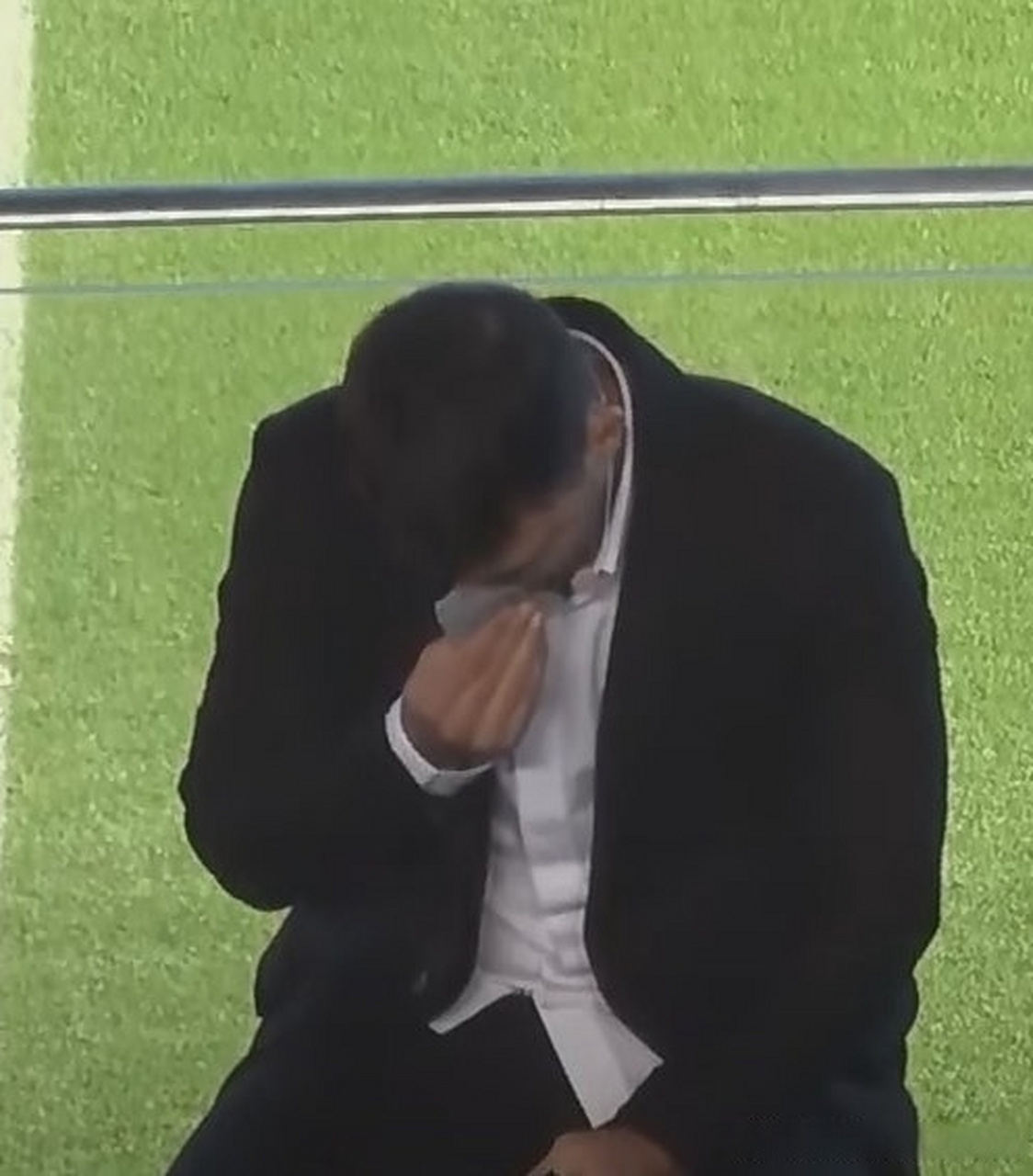 阿圭罗# 开场哭一下要