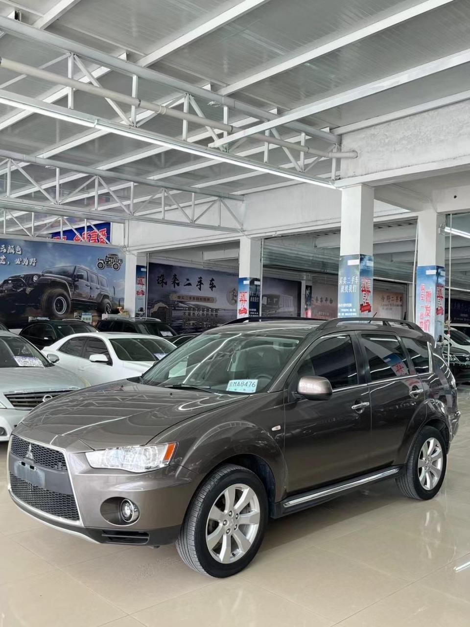 2012年三菱欧蓝德,2.