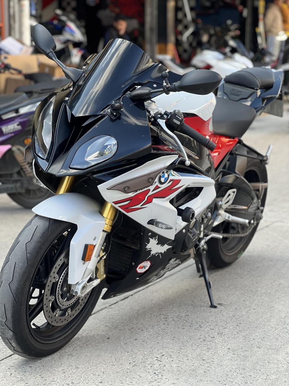 19年大贸宝马s1000rr 经典末代大小眼 车况精品 06:12.8米