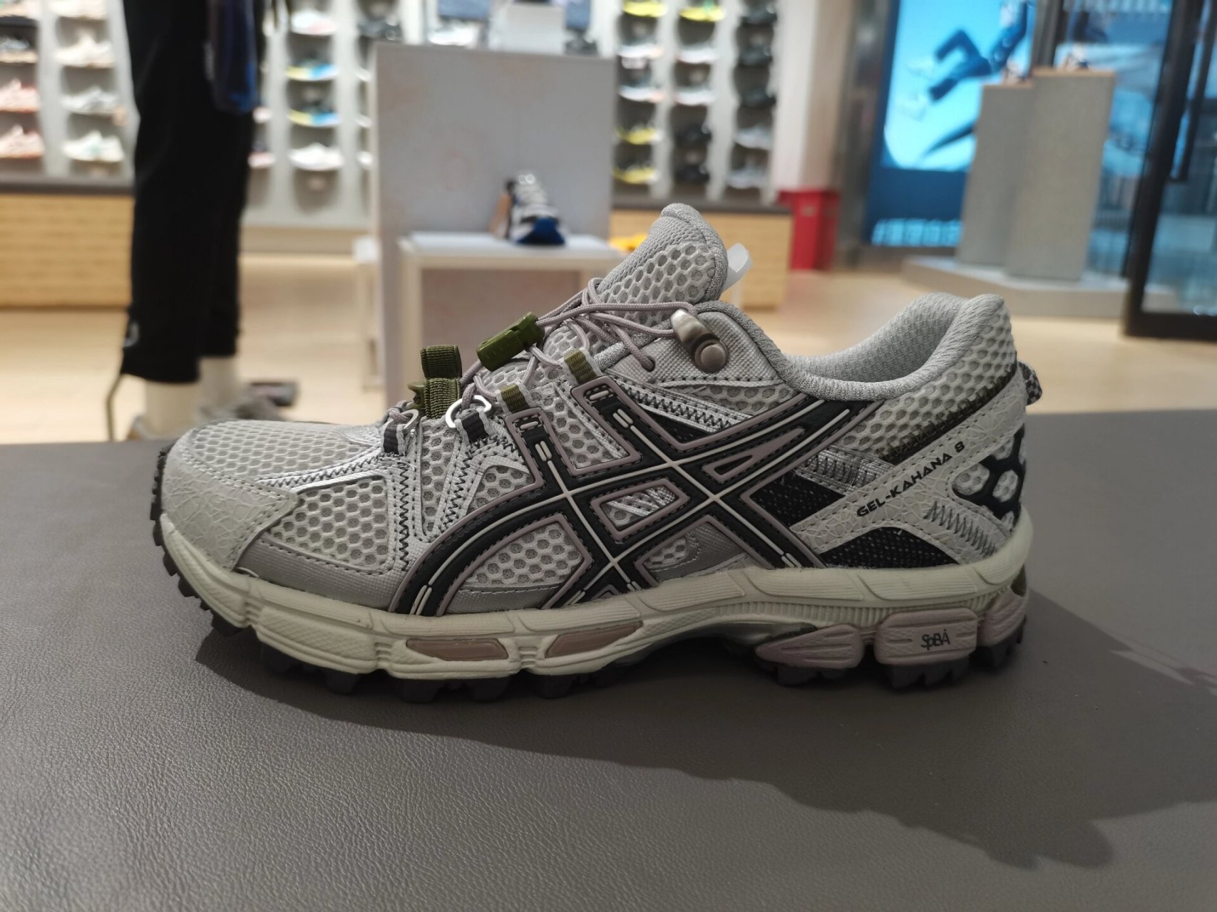 亚瑟士gel-kahana 8 亚瑟士gel1kahana 8男女同款,脚感超级舒服哦