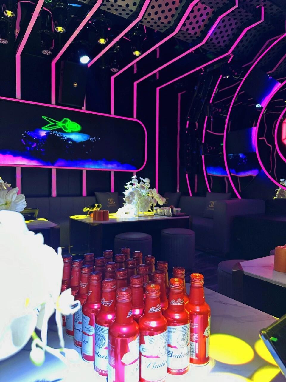 家人们,我发现了一个超级棒的ktv🎤!