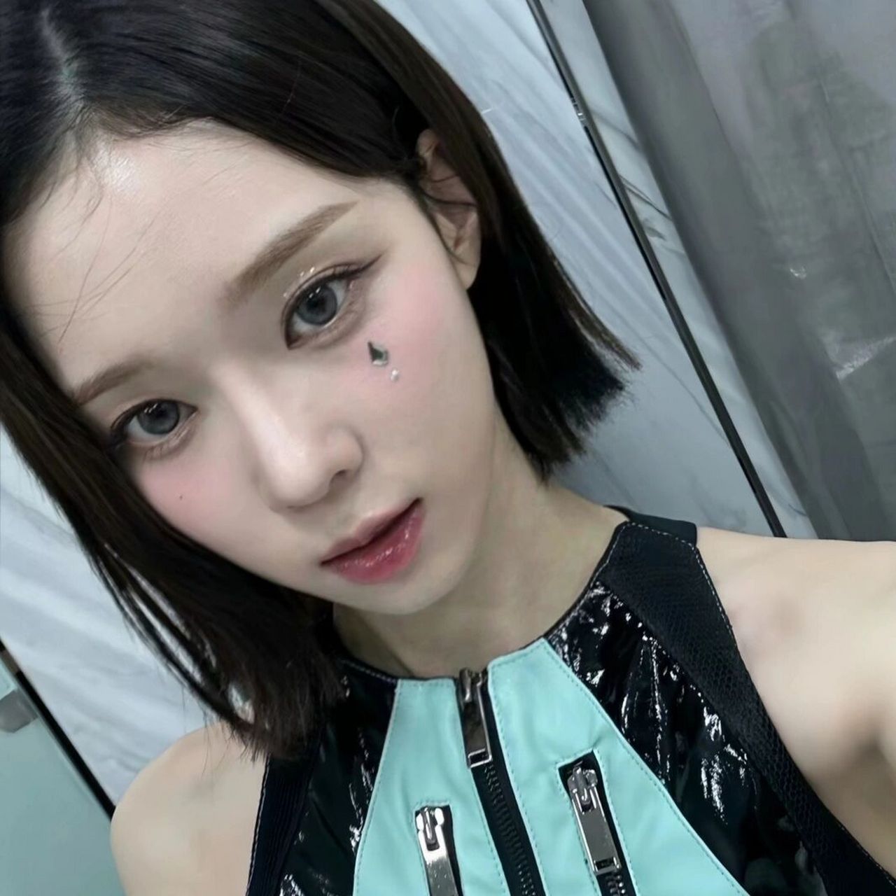 金玟庭韩风女头   拿图吱声