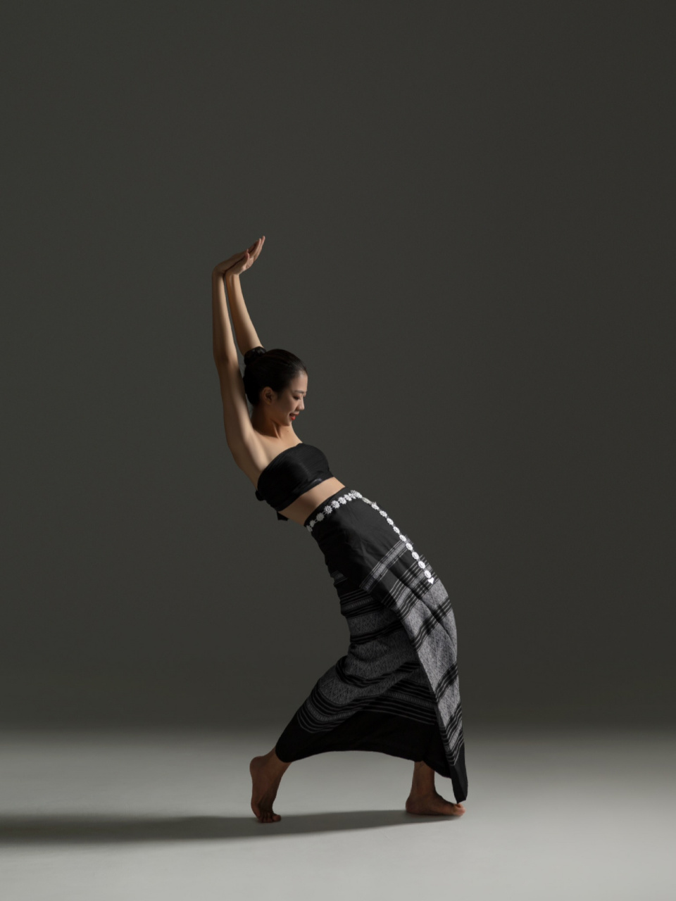 不是专业舞者 也能驾驭的简单傣族造型 简单又好看 傣族造型快来看看