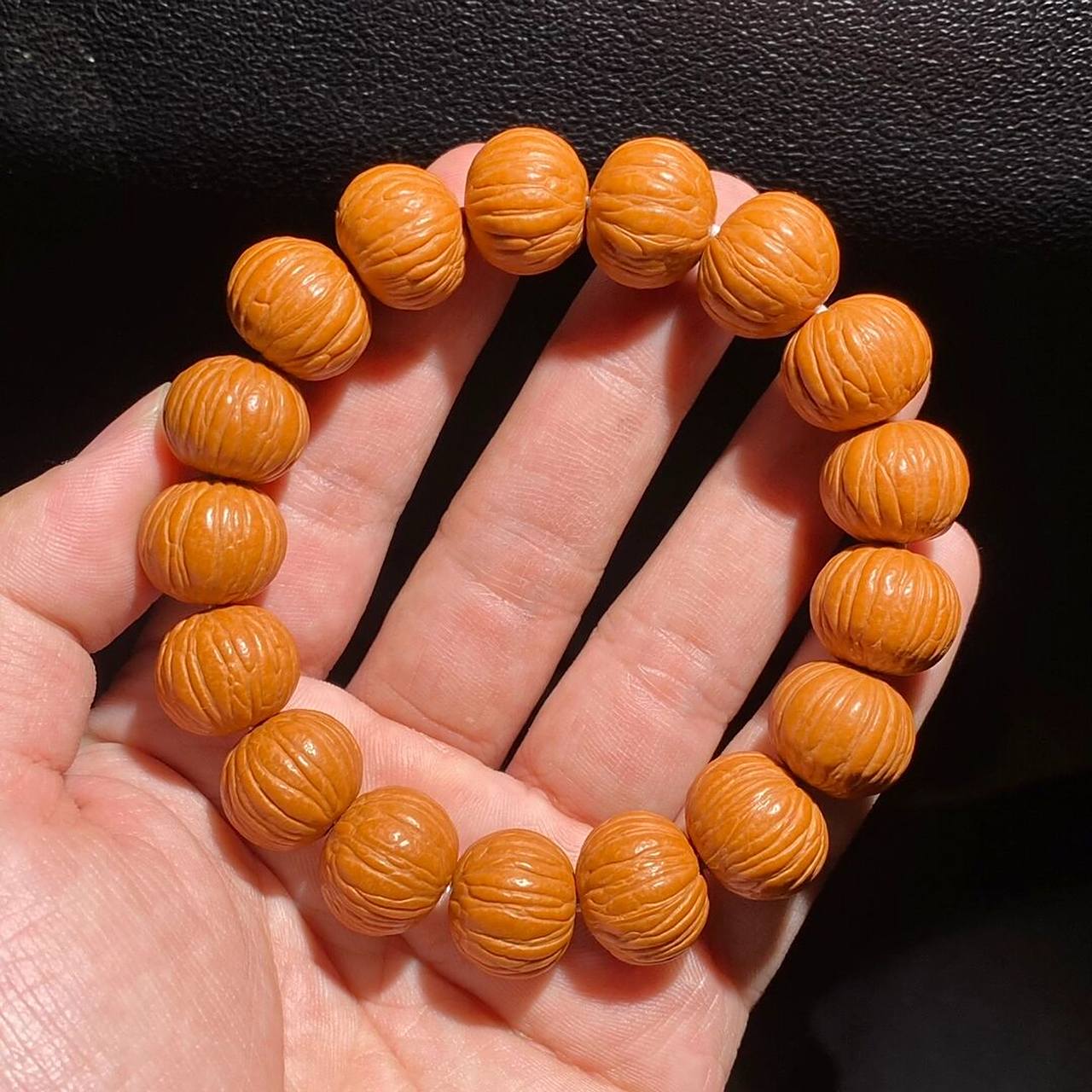 【品名】土豪猴头手串【尺寸】16mm【品相  【品名】土豪猴头手串