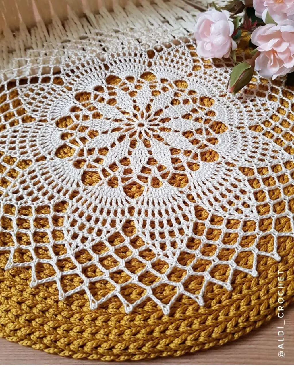 【图解】钩针手工编织 蕾丝餐巾桌布花片图案 #编织# #手工编织