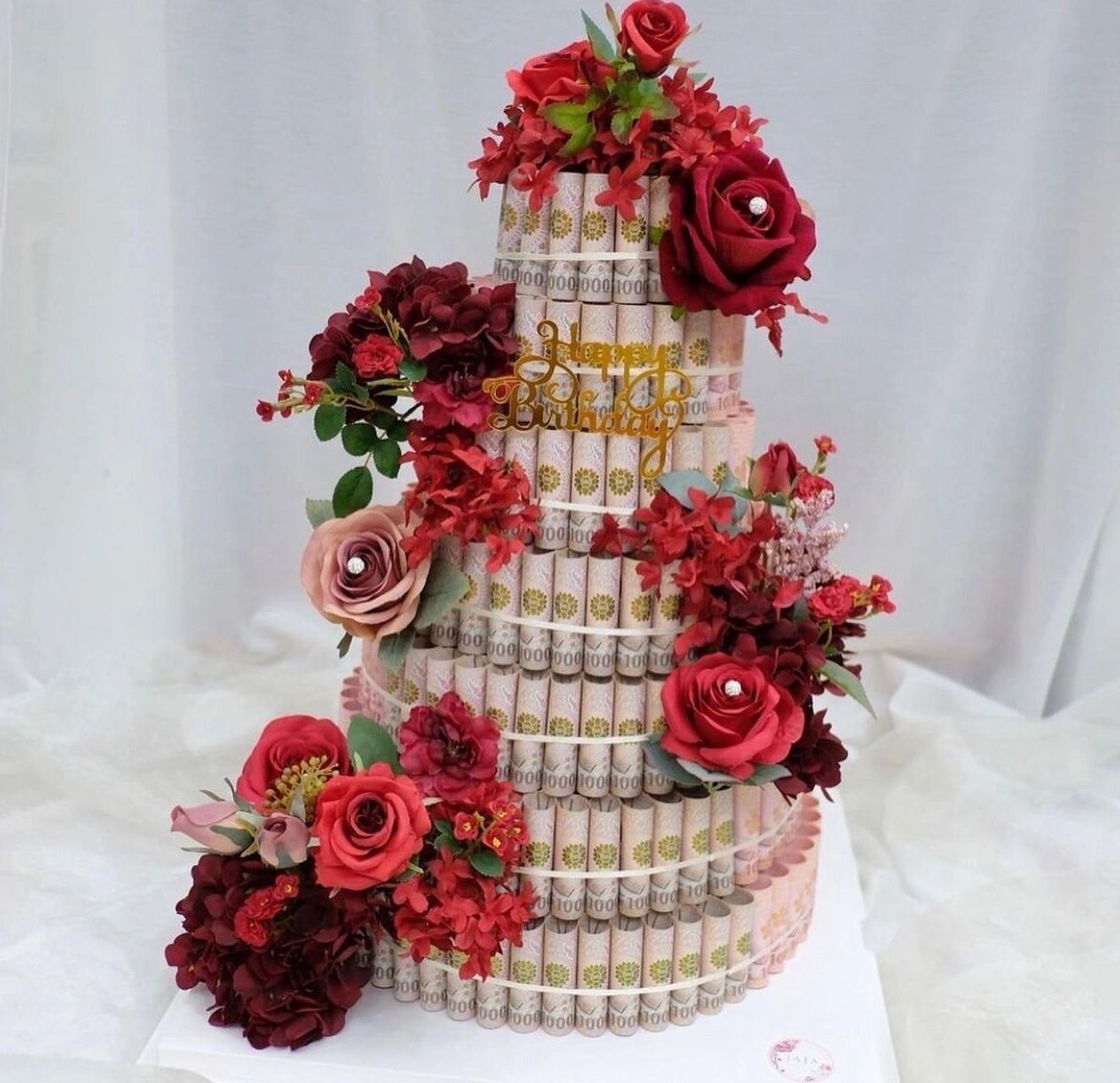 生日必备钱蛋糕 生日专属钱蛋糕,多少张纸币都能做!