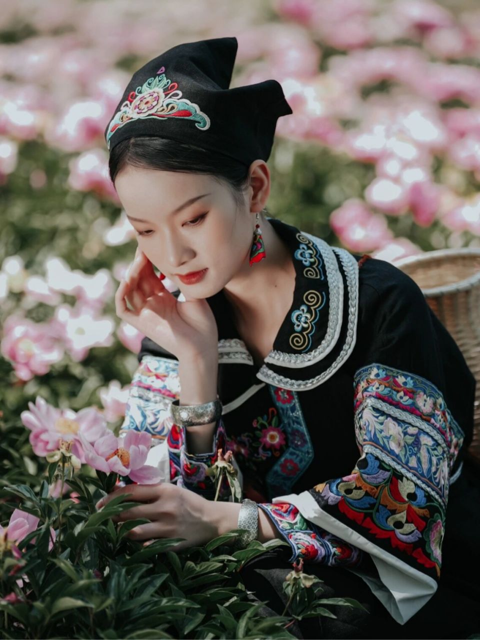 56个民族服饰写真|穿青人|神秘的民族 穿青人早期叫"里民子",也叫"羡