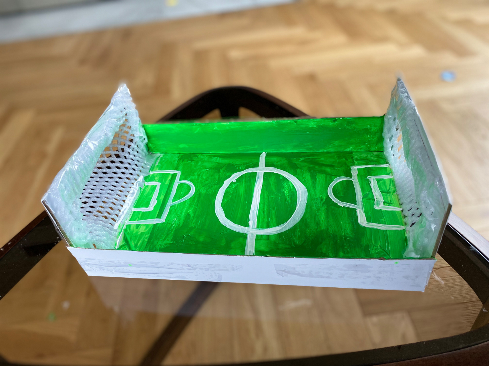 幼儿园手工—足球场