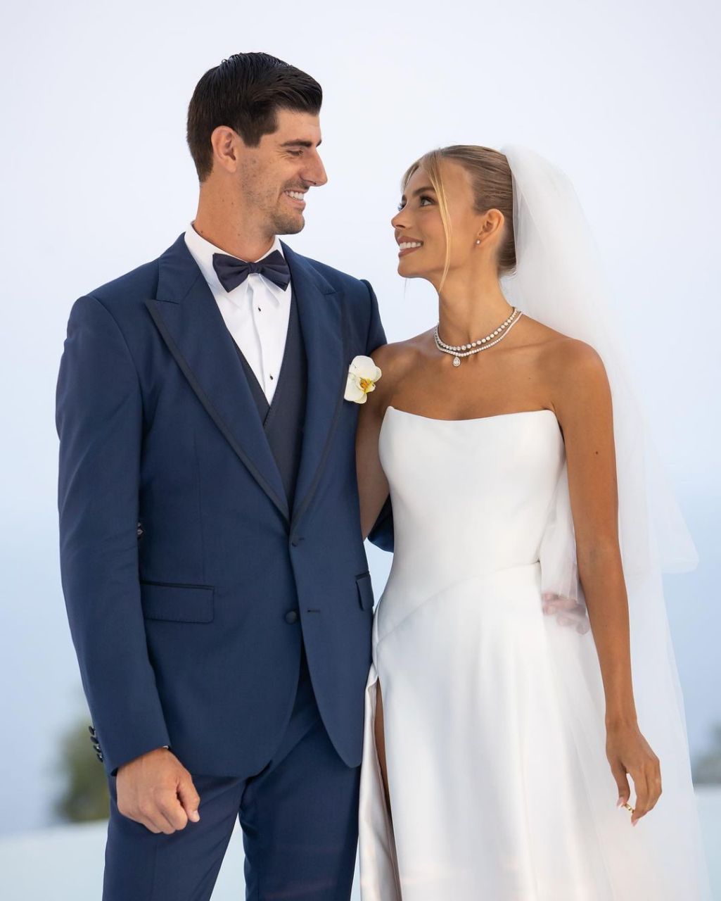 mr & mrs courtois 07  #库尔图瓦大婚##一条plog告别六月##库尔