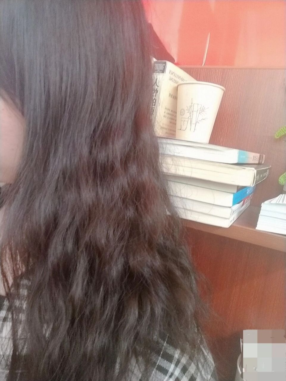 沙发发质到底适合留长头发还是短头发啊 不染不烫的情况下沙发适合短