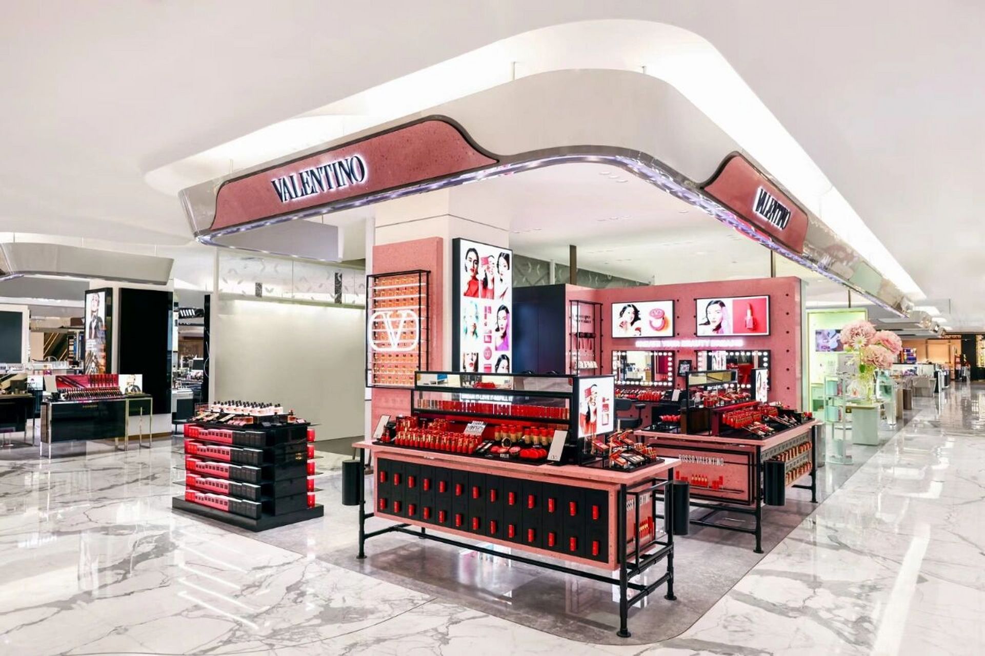 valentino彩妆北京店70 北京首家valentino彩妆专柜开业咯~柜台炒鸡