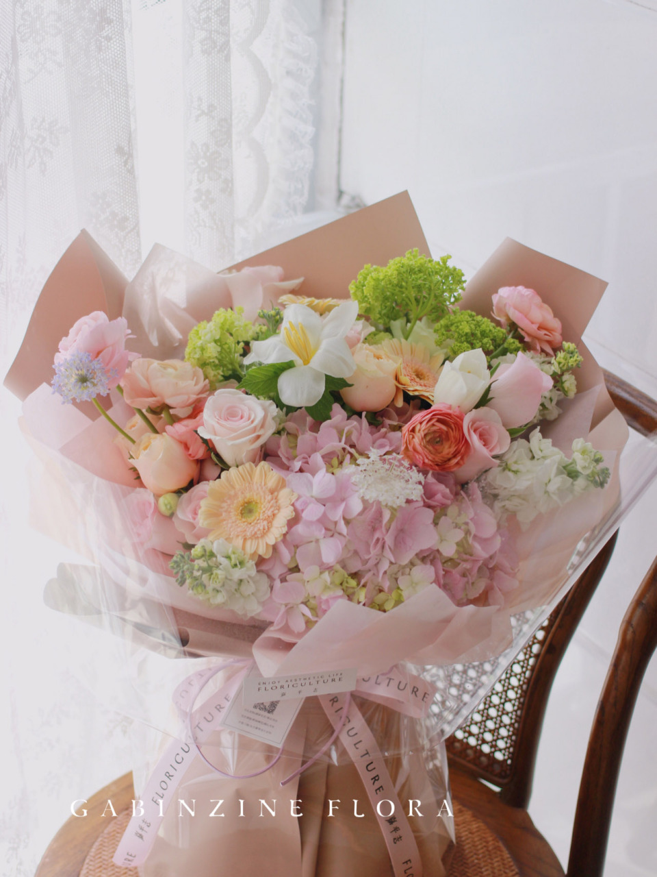 妈妈送给女儿的生日花束 送你一束春天 希望你永远灿烂 永远快乐美好