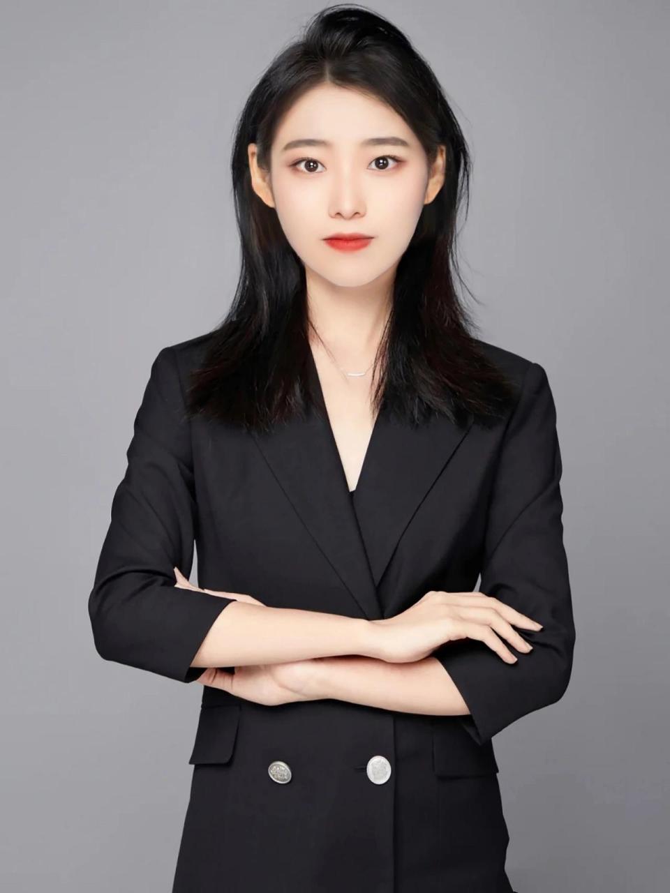 职业照公司入职头像必选75职场人都在用的 职业照修图,头像照必选图