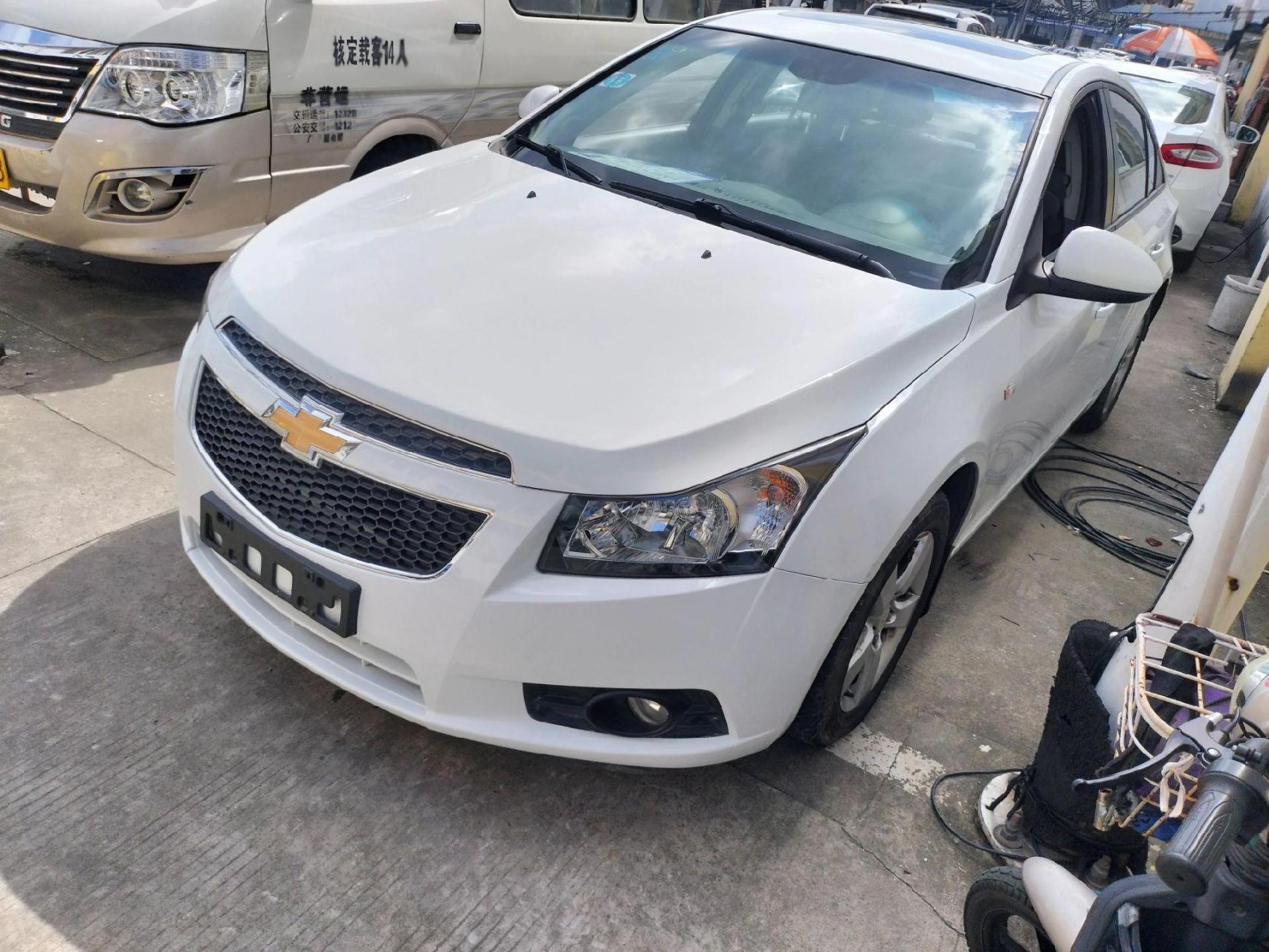 14年雪佛兰科鲁兹,实表5万多公里,自动1.