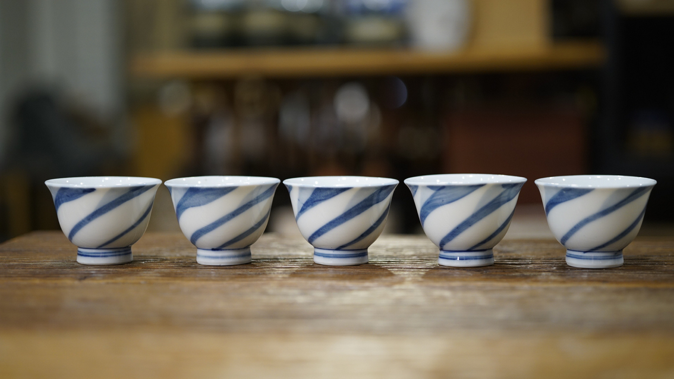 京烧名匠 三浦竹泉作 青花捻纹 煎茶碗10客 口径5.6cm,高4.