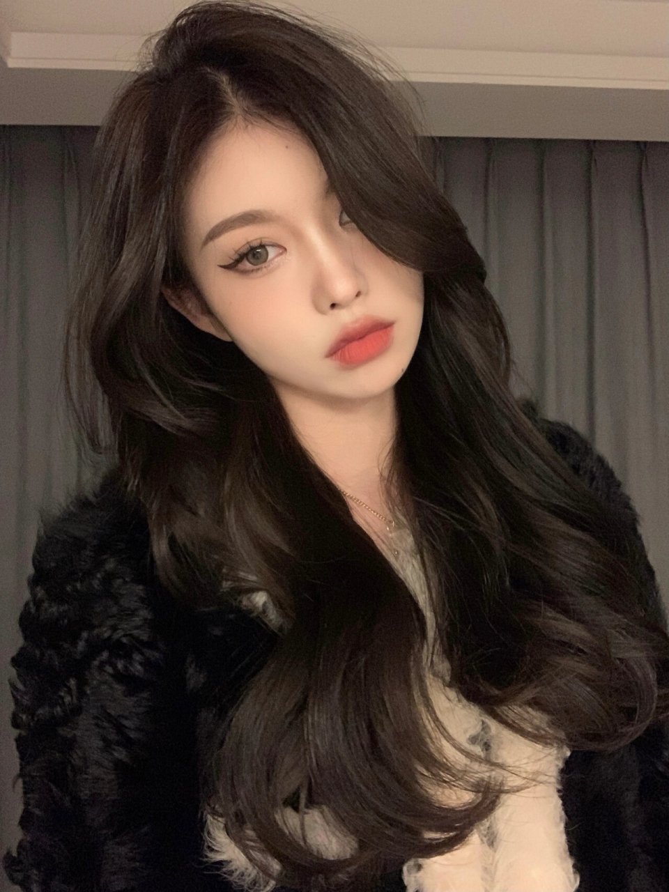 9696||最显白高级黑茶色7515 不挑皮的冷茶色  |||过时的发色