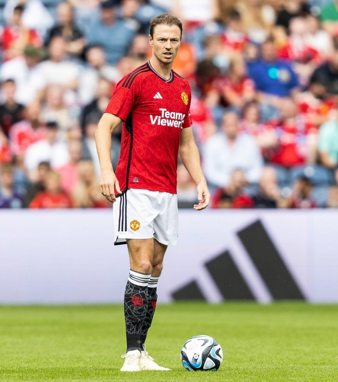 埃文斯代表曼联的上一次首秀,2007年9月26日,联赛杯,曼联主场0-2