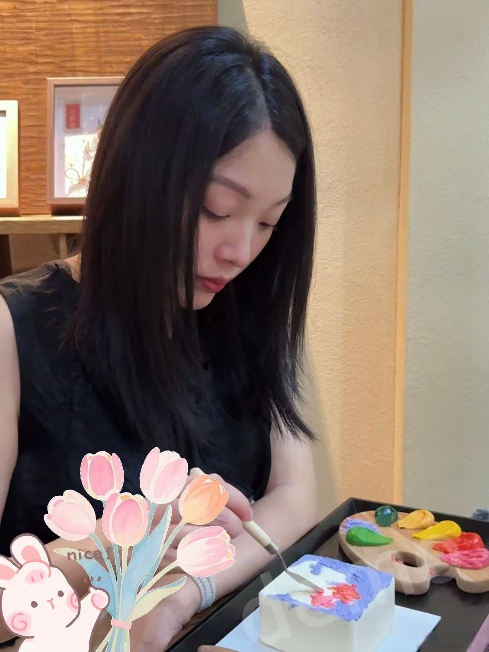 大部分我的生日都是在剧组过,今年第一次回家和我