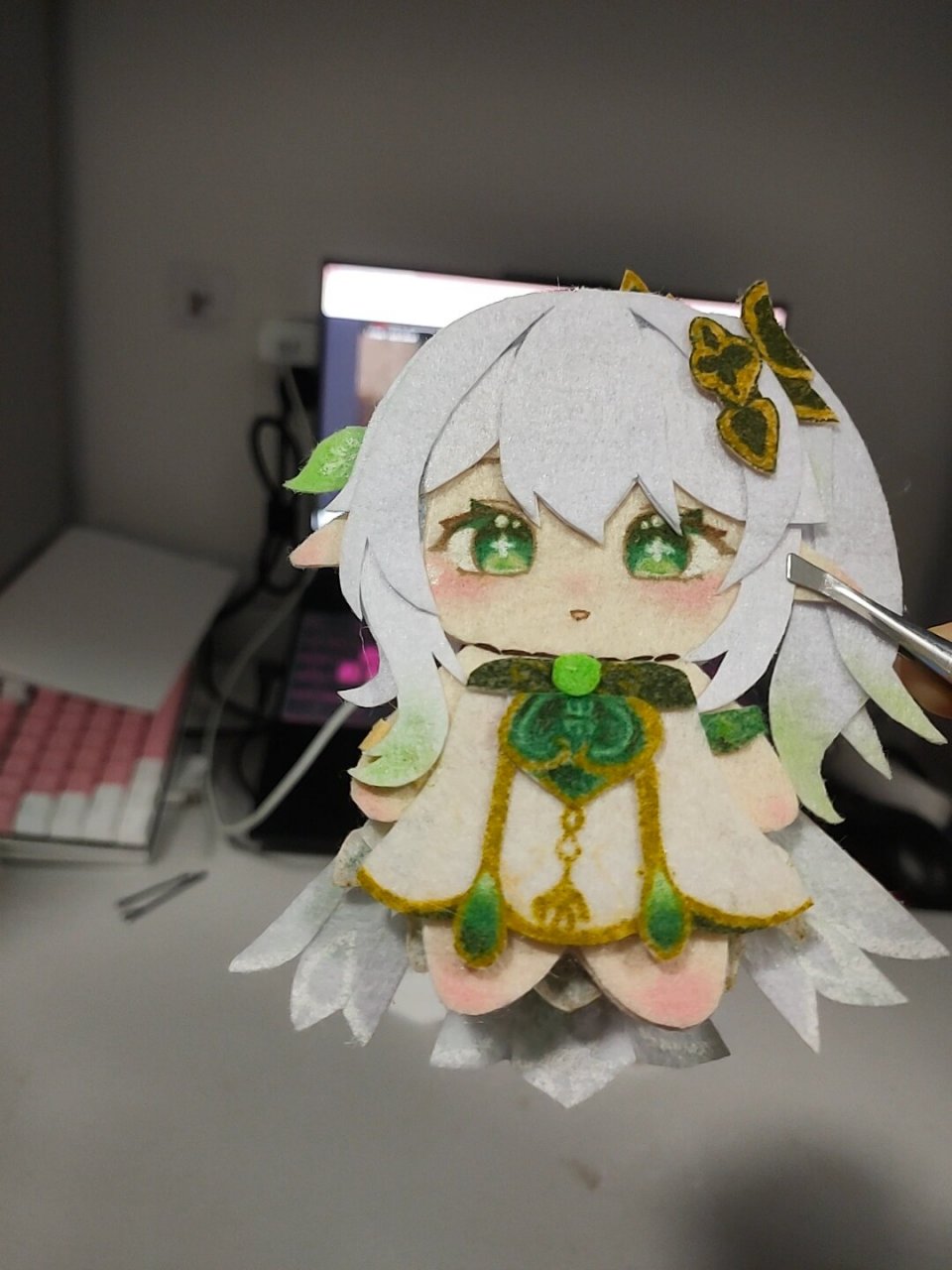 小草神纸片人 侧面看超厚一个01软软的香香的00