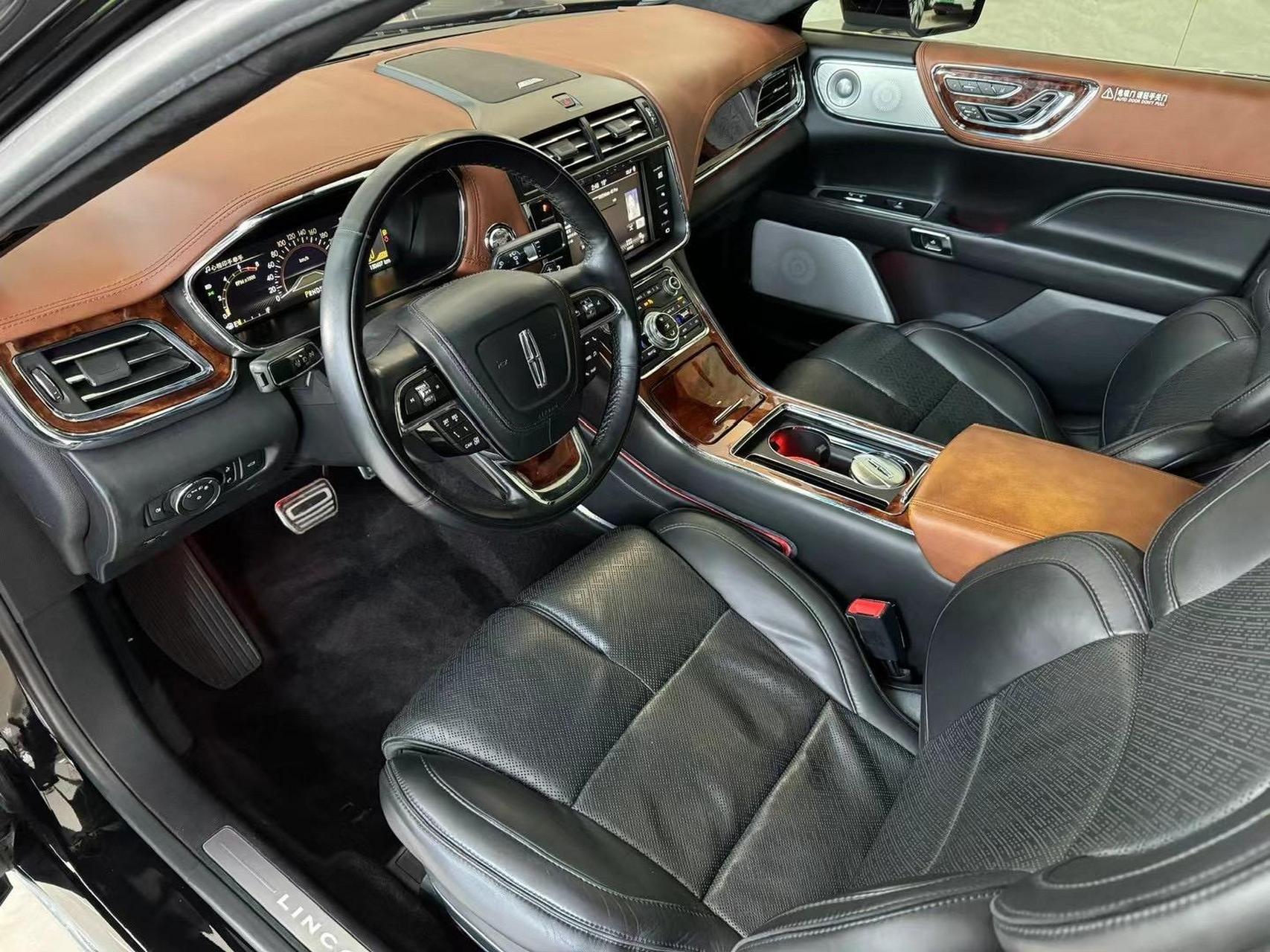 2018年林肯大陆总统版 3.