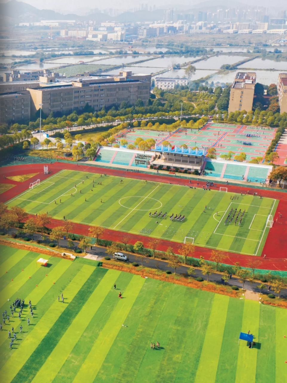 武昌职业学院简直是美爆了 士官生提前批 "2021高招速迅"——"士官班"