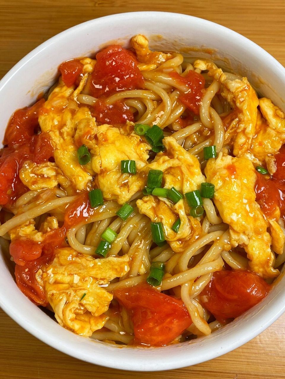 我的宅家美食日记# #笔记灵感# #面条的花式做法# #西红柿鸡蛋面