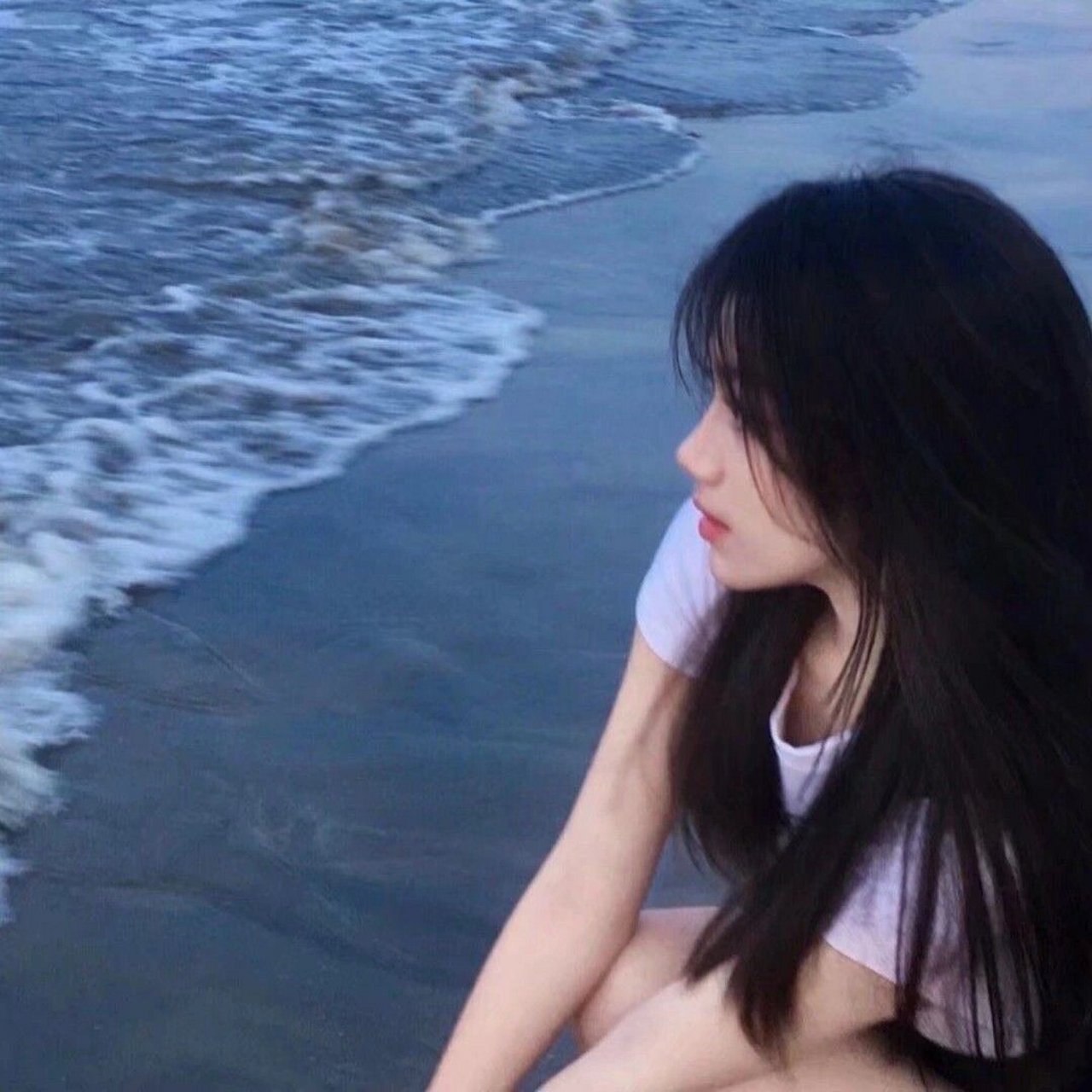 一些看起来很干净阳光的女生头像